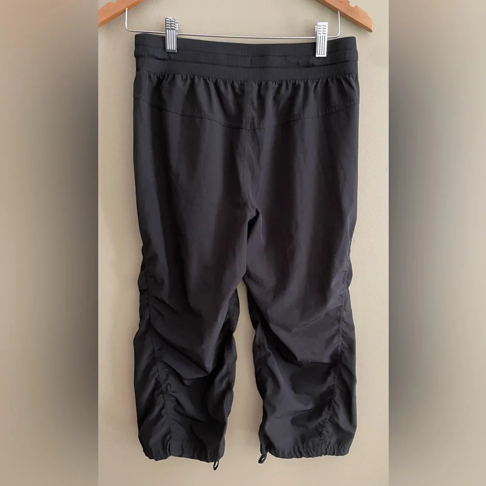 RBX: Black Athletic Capri Pants